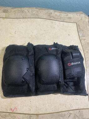 Razor Multi-Sport Elbow and Knee Pads with Wrist Guard, NWT